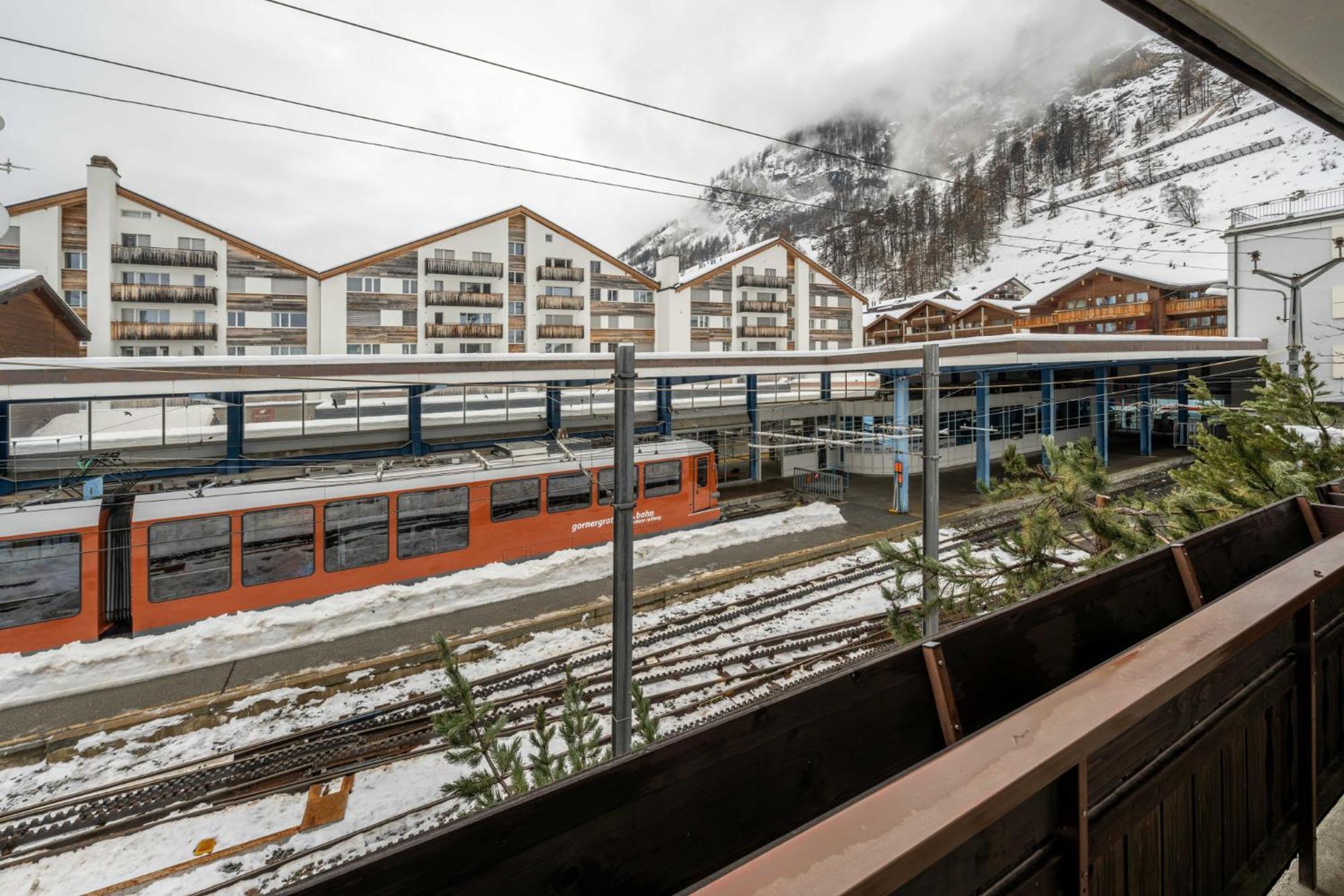 Hotel Sarazena Zermatt Esterno foto