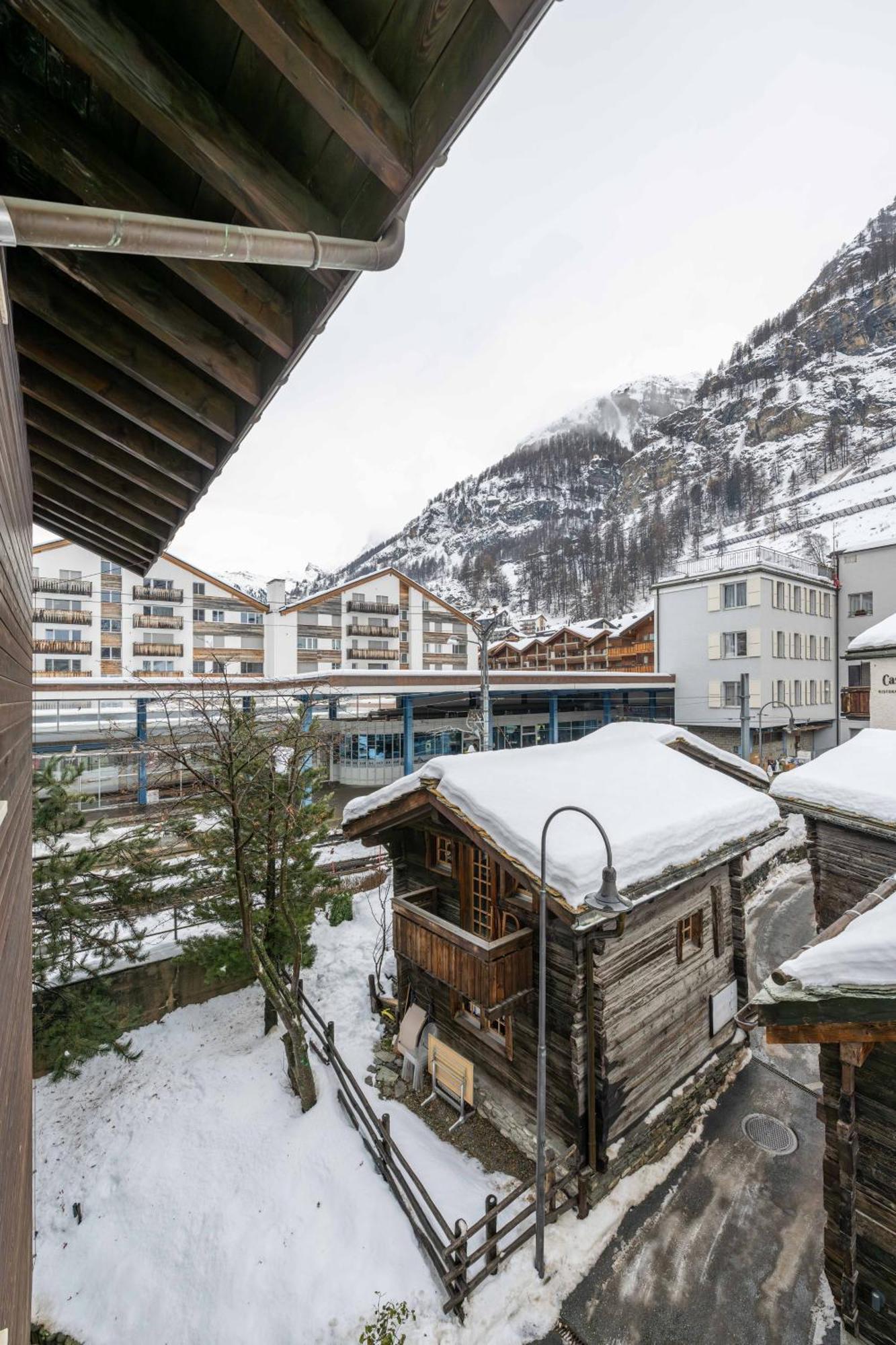 Hotel Sarazena Zermatt Esterno foto
